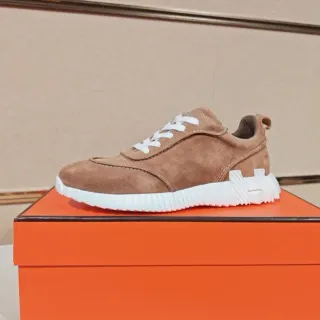 Hermès Oran 棕色麂皮 白色鞋底 休闲鞋