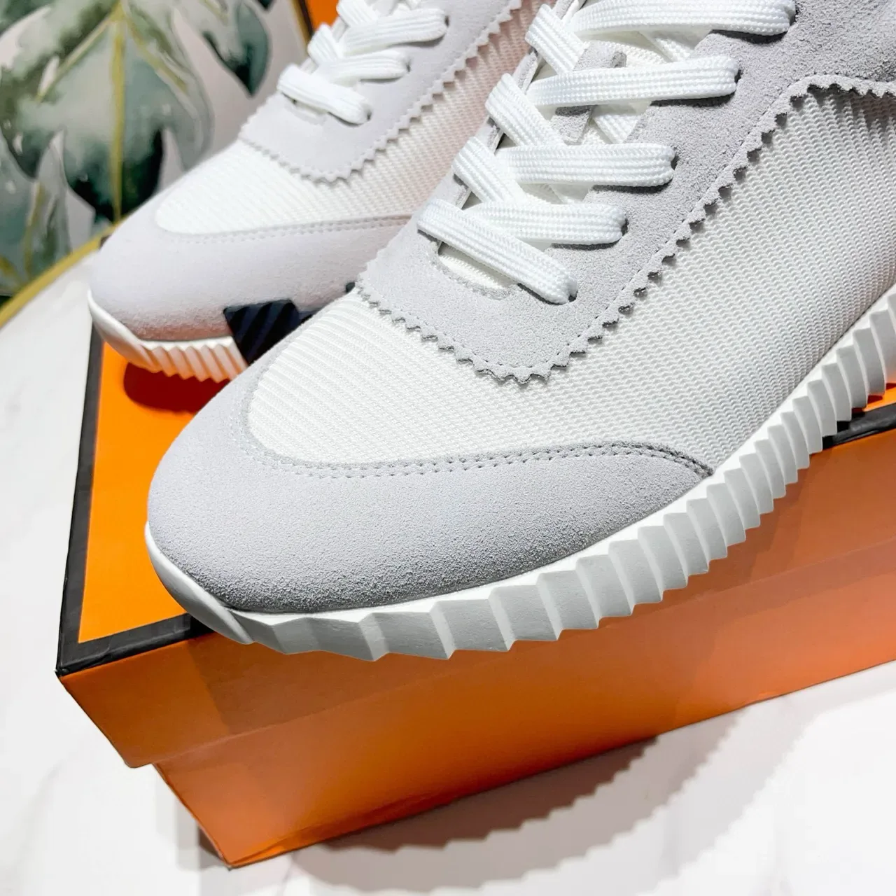 Hermès Blanco Negro Textil-Ante Híbrido Superior Paneles con Costuras Zigzag Zapatillas Lifestyle 8