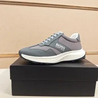 Hugo Boss 灰白混合材质鞋面分层波浪形中底运动鞋