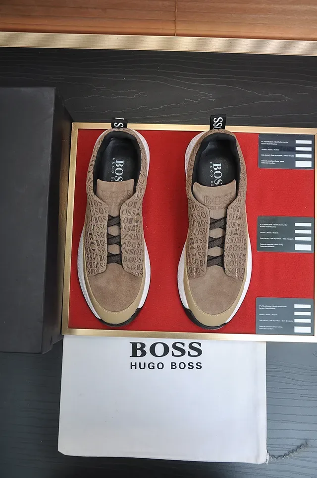 Hugo Boss Tênis Slip-On Lifestyle com Logo Embossed 5