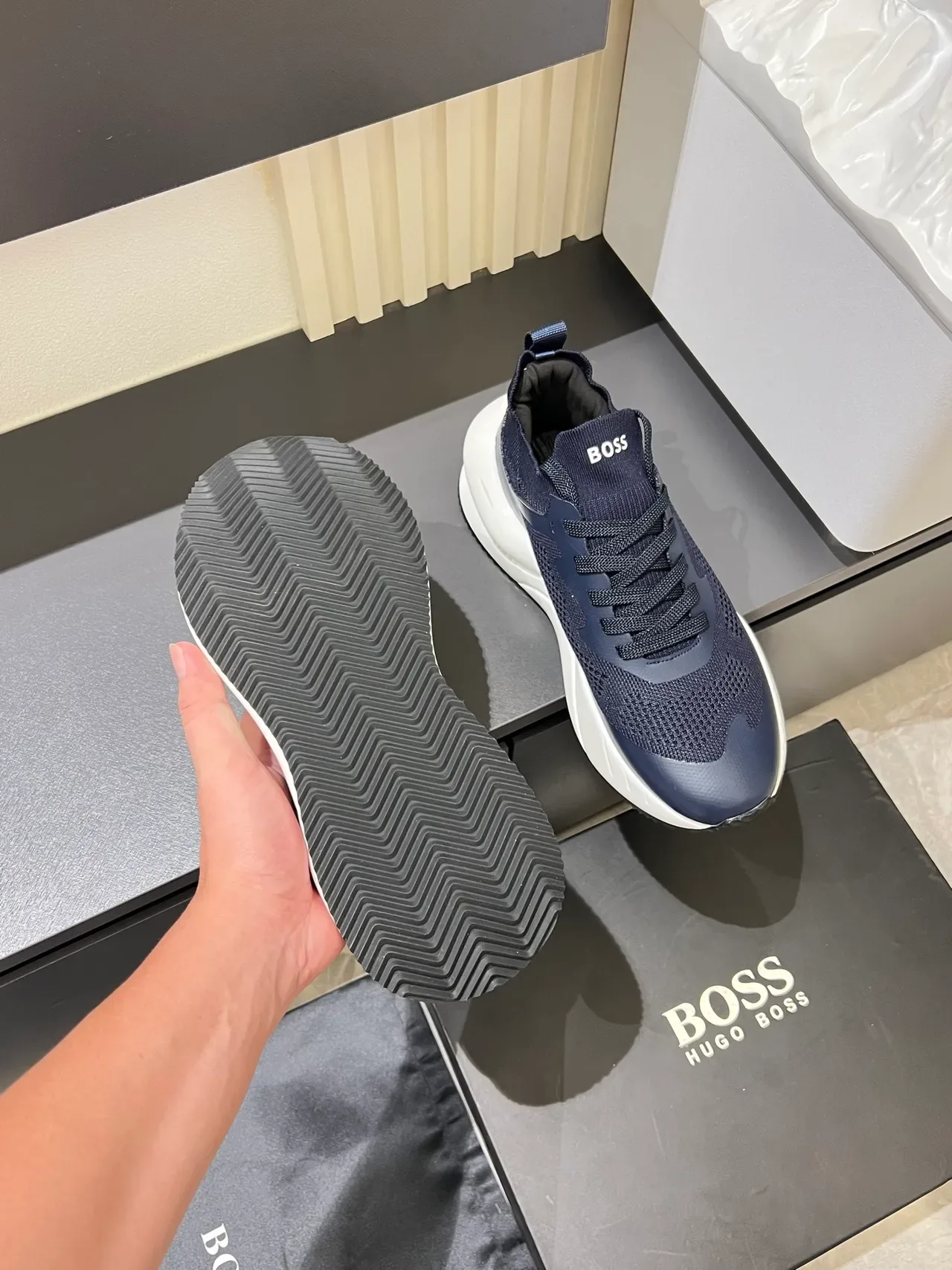 Hugo Boss Zapatillas Chunky Navy White Upper Knit-Mesh Midsole Escultado 3