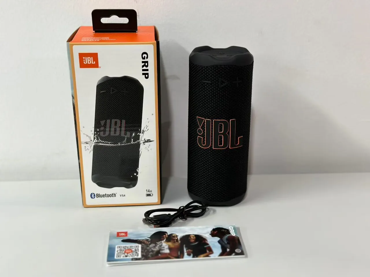 JBL बैंगनी सिलिंड्रिकल बुना हुआ कपड़ा जाली पोर्टेबल स्पीकर 7