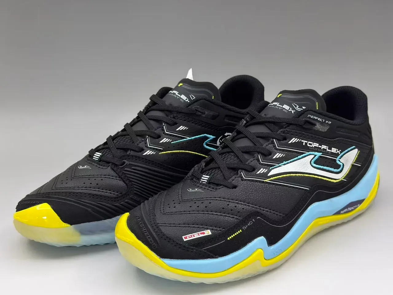 Joma Top-Flex Ultimate Preto Amarelo Azul Claro Tênis Lifestyle 2