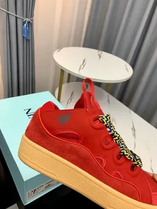 Lanvin Runner أحمر بيج عالي الارتفاع تفاصيل الدانتيل المنسوج حذاء رياضي أسلوب حياة 7
