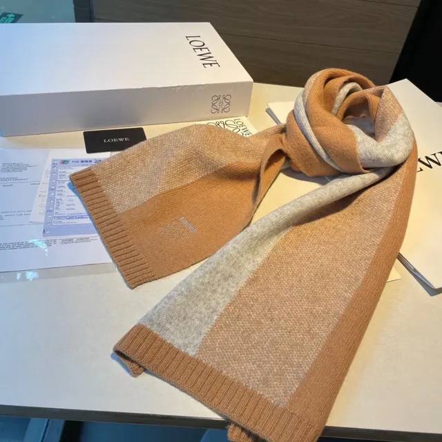 Loewe شاحف كشمير بني بيج مخطط حافة مقرمشة 8