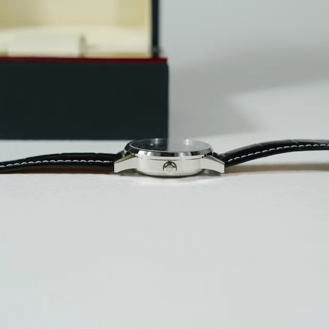 Longines Automatique Montre mécanique cadran noir phase lunaire 4