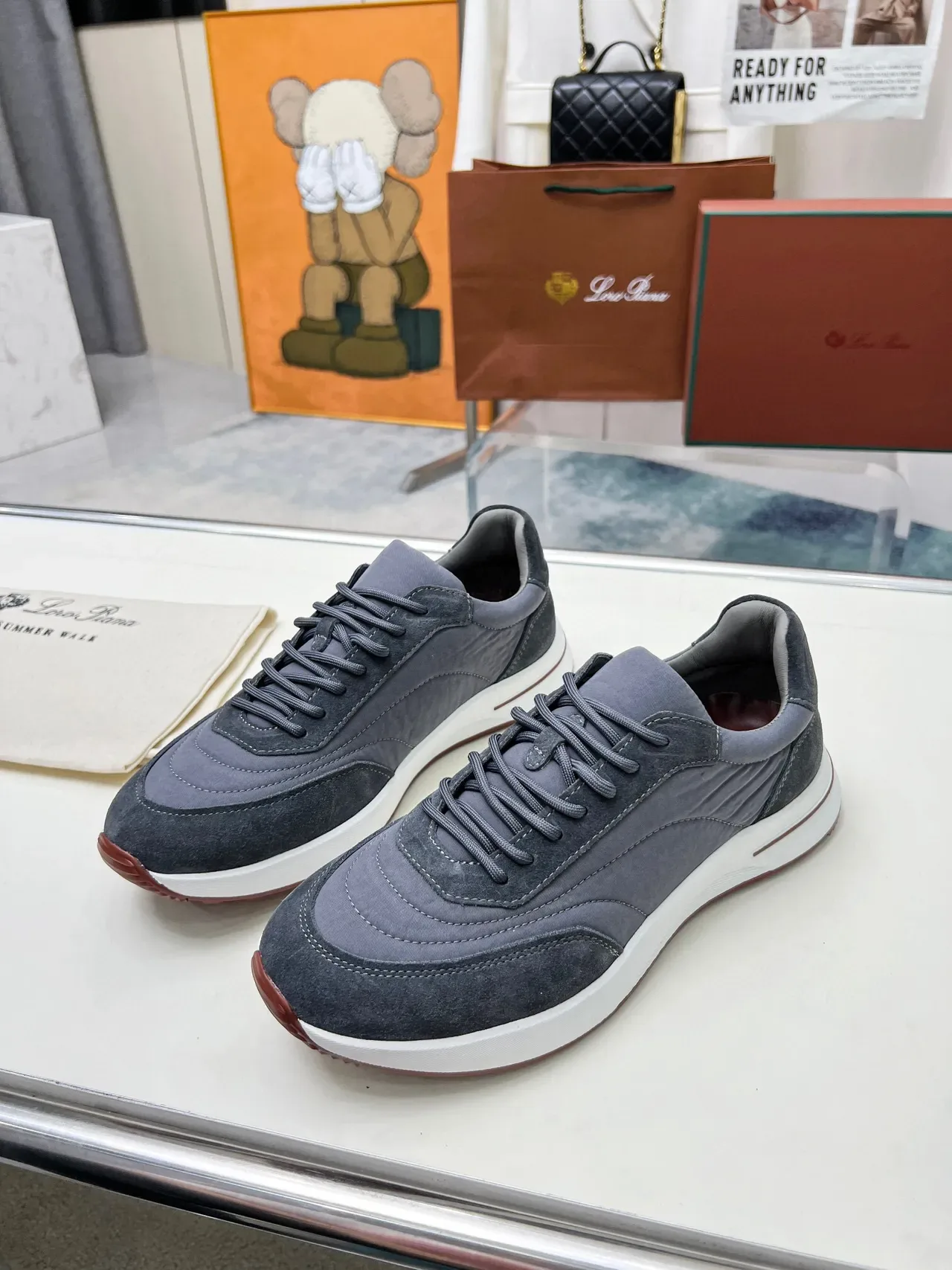 Loro Piana Tênis Lifestyle de Camurça e Textil Cinza 5