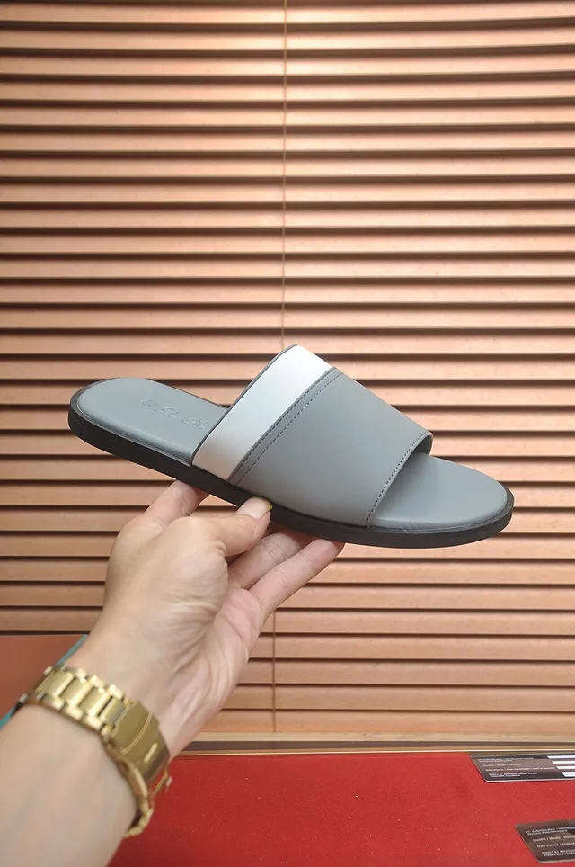 Loro Piana Zapatillas Minimalistas Gris Blanco con Correa Doble 6