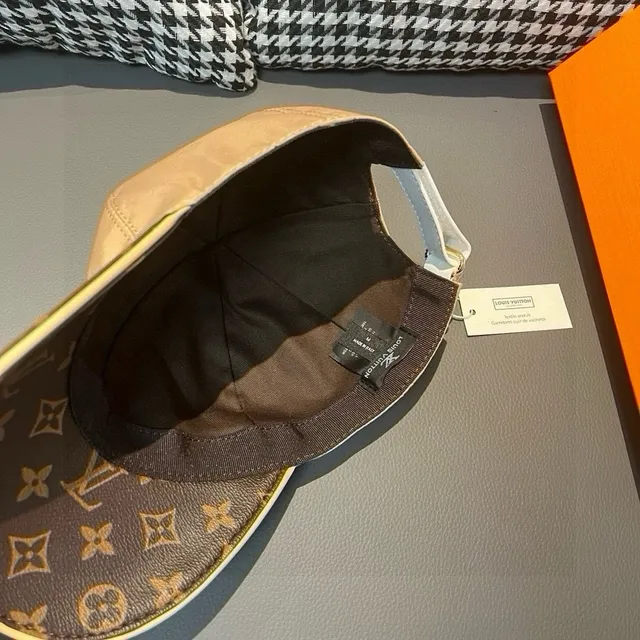 Louis Vuitton Beige Marrón Estructurado Seis Paneles Corona Pre-Curvada Borde Gorra de Béisbol 8