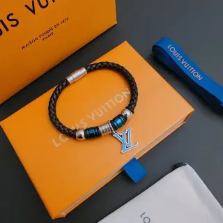 Louis Vuitton سوار أسود أزرق من جلد مضفر بإغلاق مغناطيسي