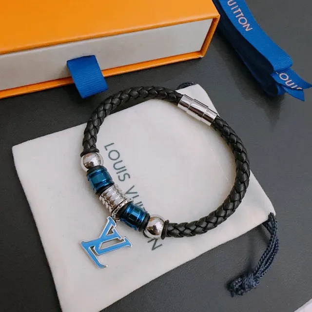 Louis Vuitton Bracelet en cuir tressé noir et bleu avec fermeture magnétique 7