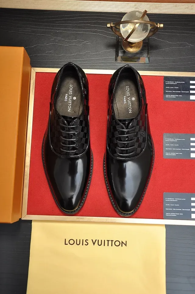 Louis Vuitton Zapatos Oxford Cuero Patentado Negro Damier Check 5