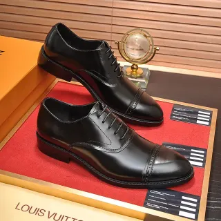 Louis Vuitton Chaussures Oxford Brogue à Cap-Toe Polies Noires