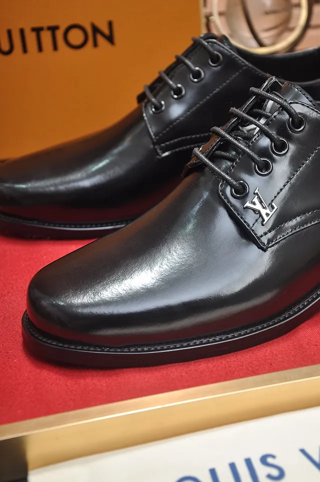 Louis Vuitton Black Polished Cap-Toe Oxford Shoes 3