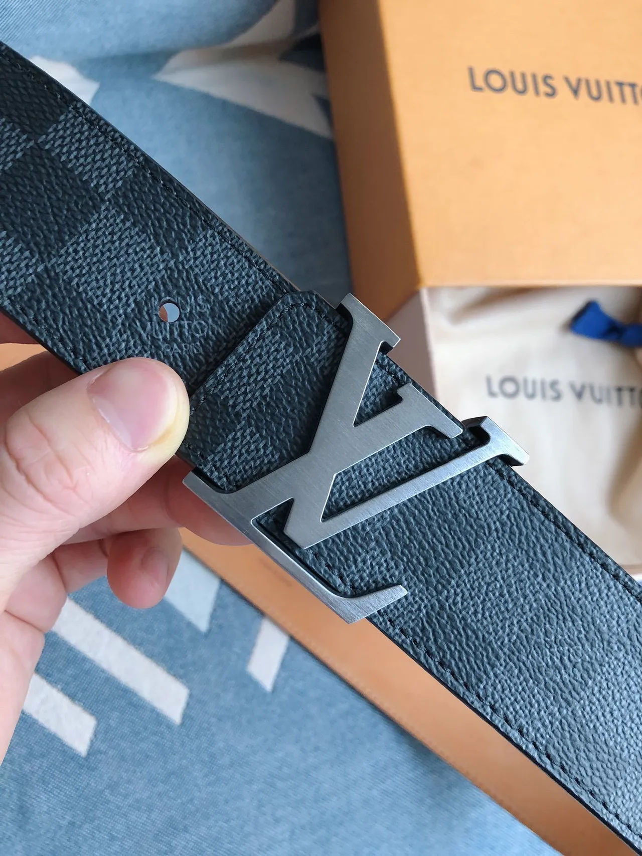 Louis Vuitton Black Silver Damier Graphite Checkered Polished LV Buckle Leather Belt 7