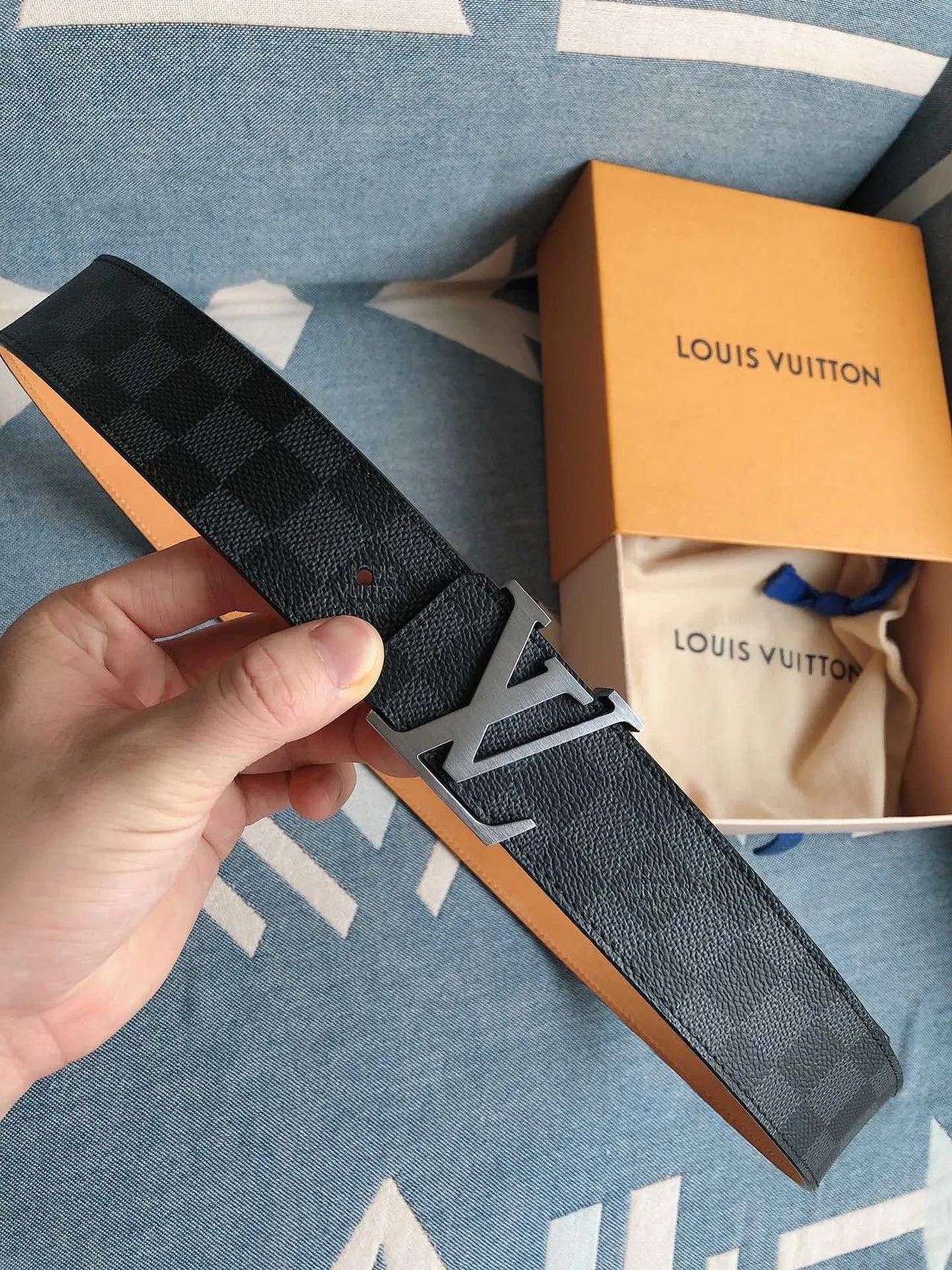Louis Vuitton Black Silver Damier Graphite Checkered Polished LV Buckle Leather Belt 8