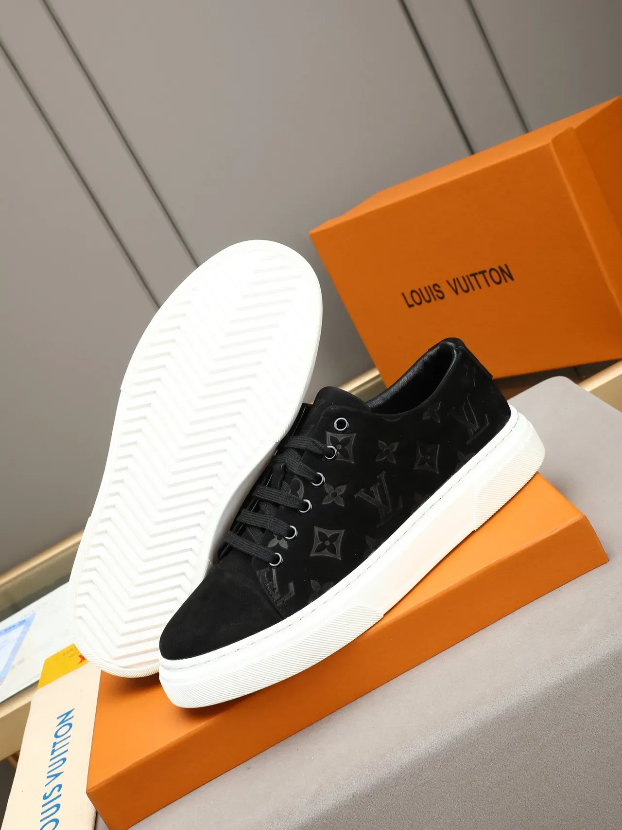 Louis Vuitton Black White Monogrammed Suede Platform Sole Lifestyle Sneakers 4