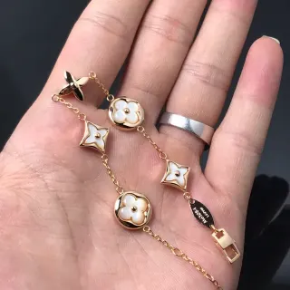Louis Vuitton Blossom Pulsera Cadena Dorada Madreperla Floral
