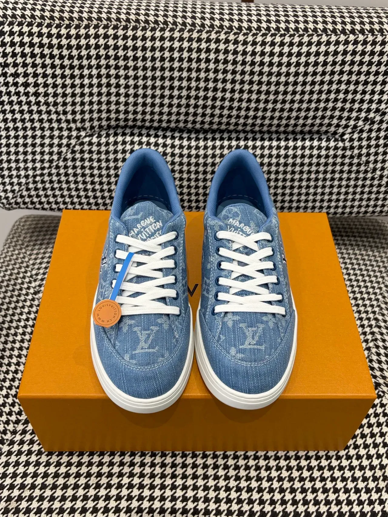 Louis Vuitton Sneakers Lifestyle Bleu Blanc Denim Haut Impression Monogram 5