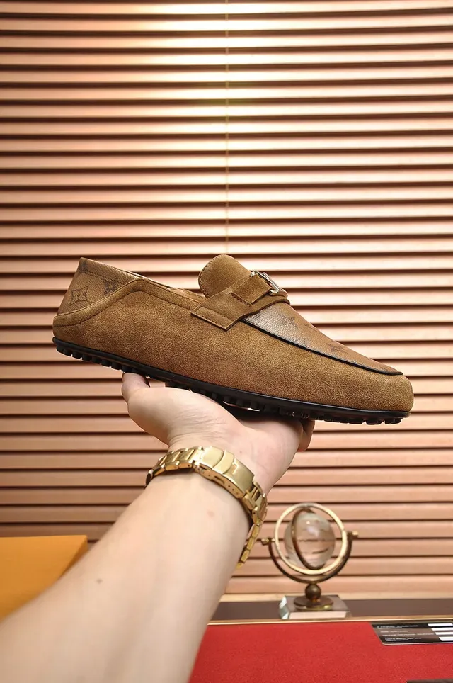Louis Vuitton Marrón Beige Monogramado Ante Tiracolo Loafer 7