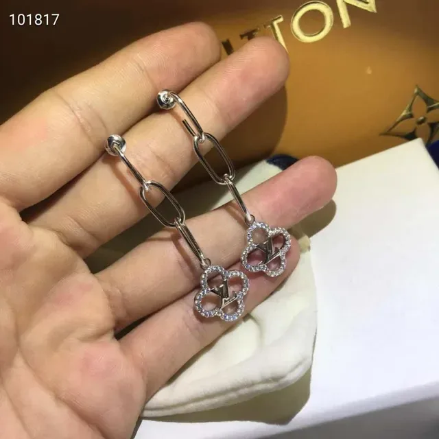 Louis Vuitton 三叶草金色透明链扣下垂镶嵌水晶吊坠耳环 3