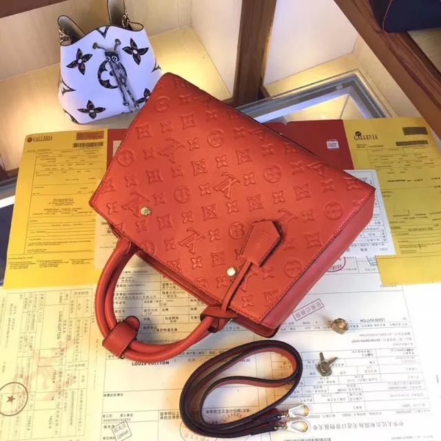 Louis Vuitton Embossed Monogram 黑色 结构化 手提 Boston 包 7