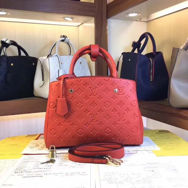 Louis Vuitton Embossed Monogram 黑色 结构化 手提 Boston 包 9
