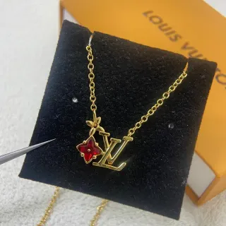Louis Vuitton Flower LV Monogram Gold-Tone Red Enamel colar