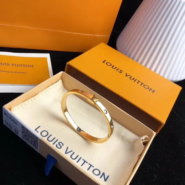 Louis Vuitton Gold Rigid Bangle Polished Bracelet 3