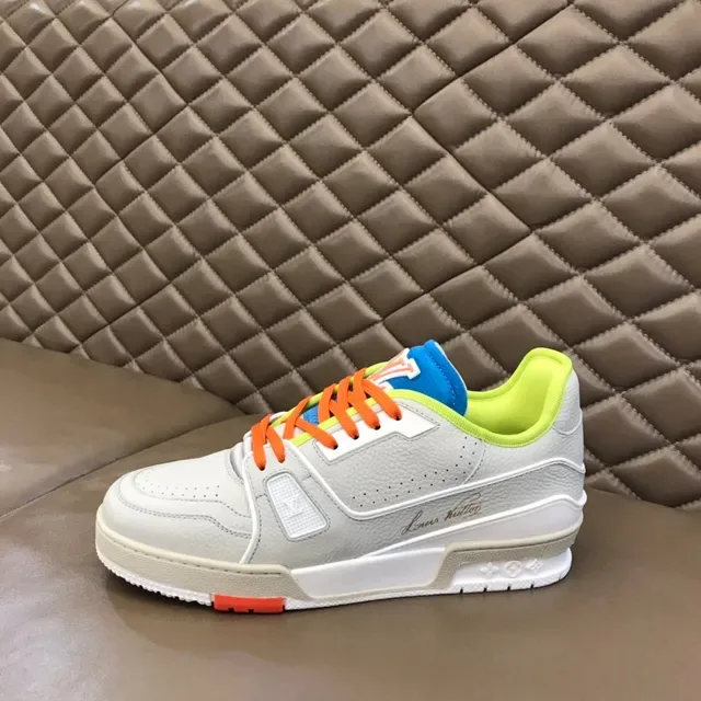 Louis Vuitton Cinza Multicolor Sola Média em Camadas Couro Superior Perfura do Tênis Lifestyle 5