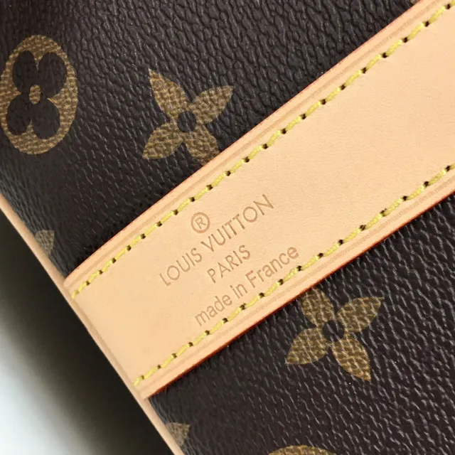 Louis Vuitton Keepall Bandoulière Monogram Canvas Marrón y Tan Duffle Bag 12