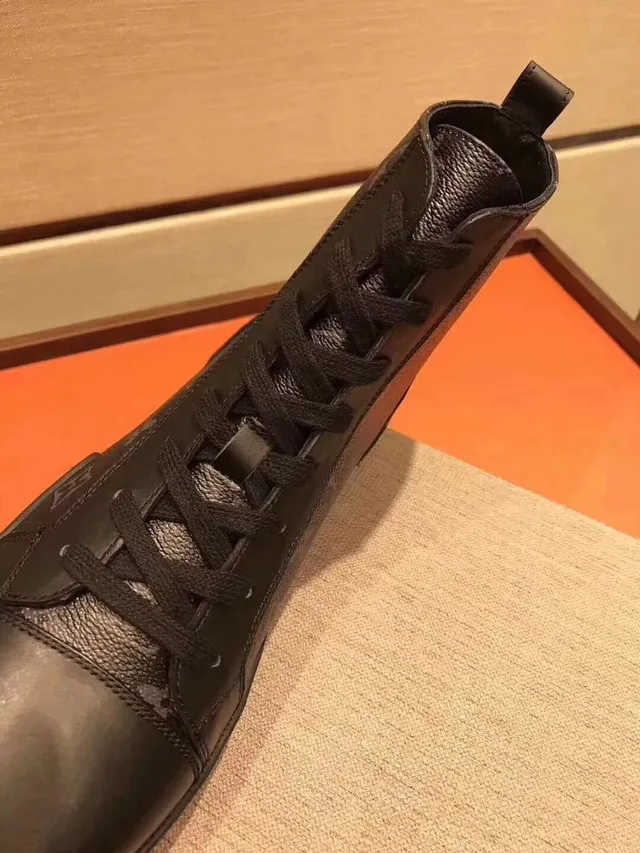 Louis Vuitton Le Cagole काली मोनोग्राम कैनवास एंगल बूट्स 6