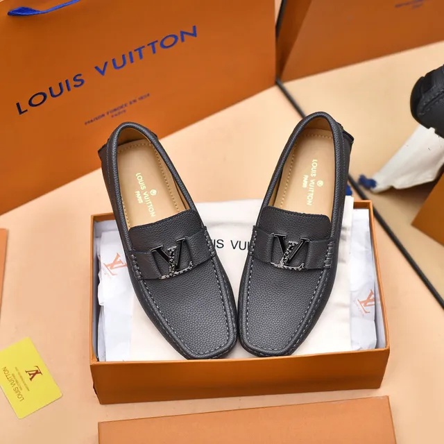 Louis Vuitton Mocassin Noir Cuir Pébité Boucle LV Mocassins 9