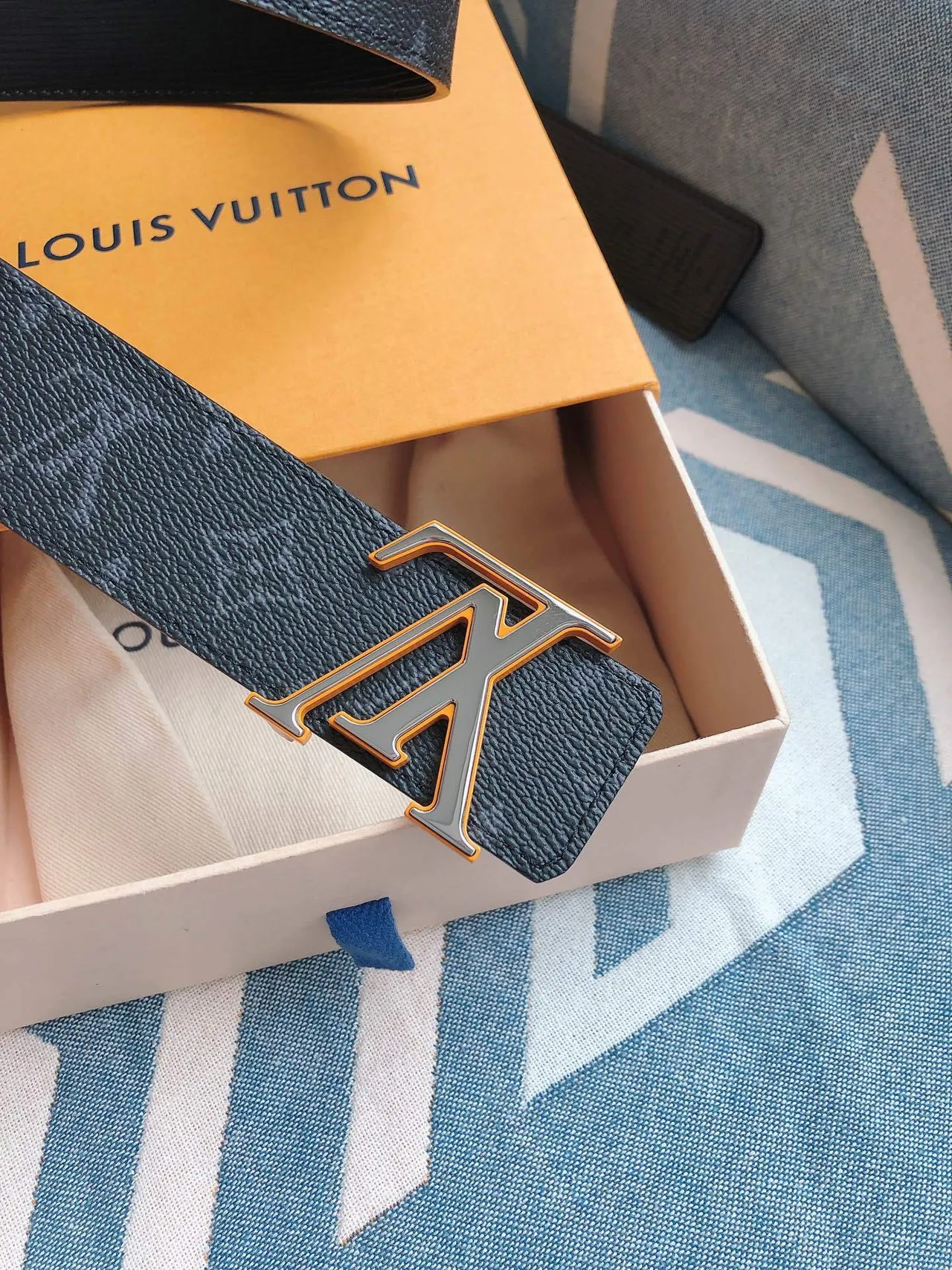 Louis Vuitton LV Belt Black Monogram Leather Belt 6