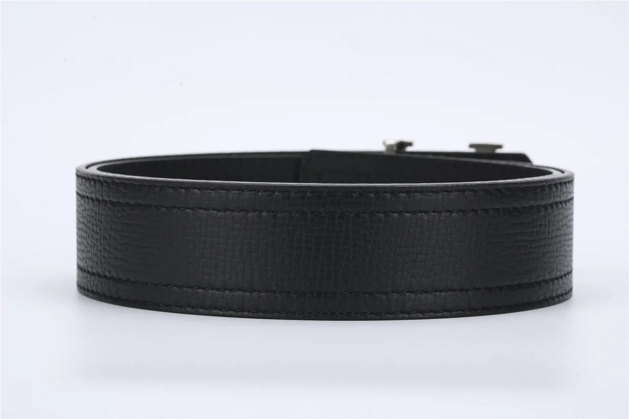 Louis Vuitton LV Belt 黑色纹理皮革腰带 6