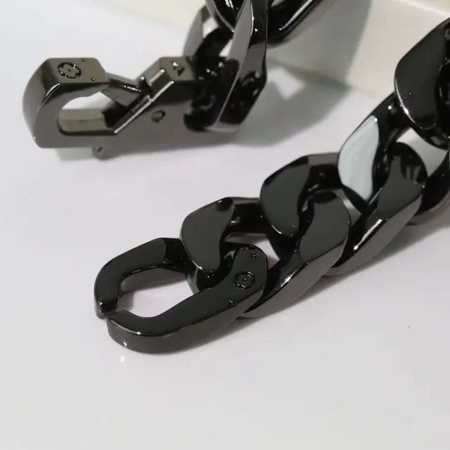 سوار لويس فيتون LV Chain أسود وأخضر زنجير كيرب لينك سميك معدن مصقول 2
