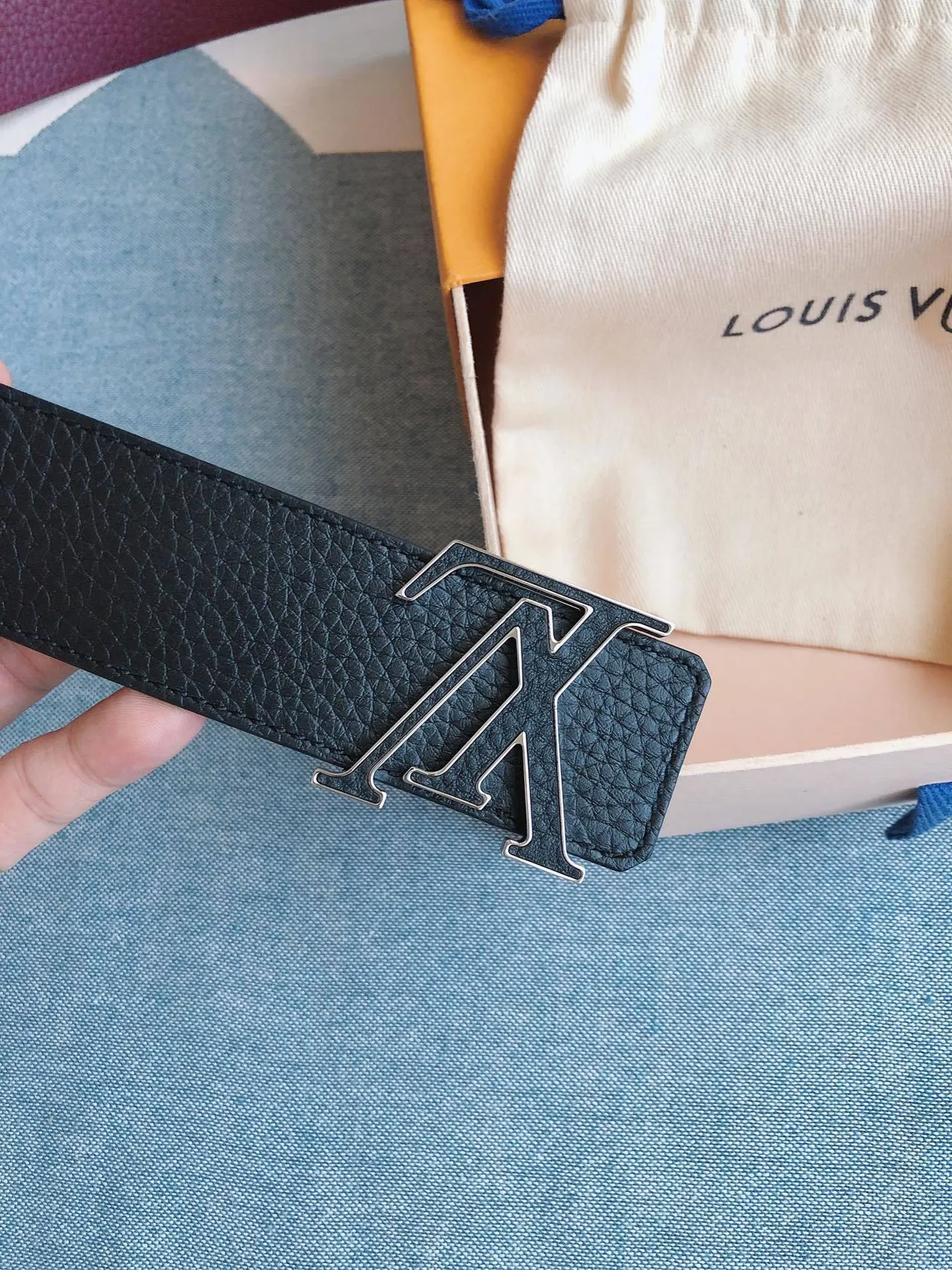 Louis Vuitton LV Initiales Belt Black Pebbled Leather Belt 8