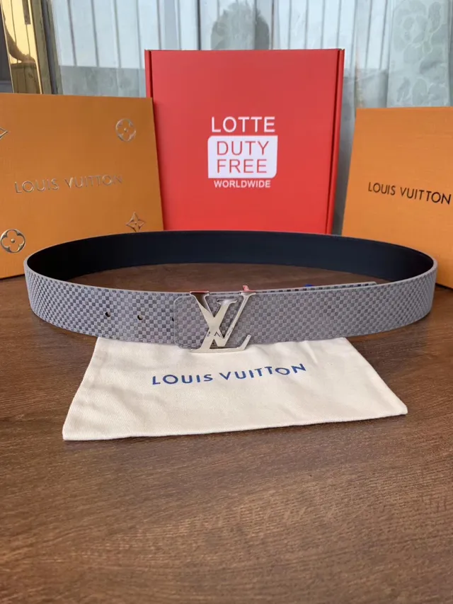 Louis Vuitton LV Initiales काली बुनी हुई चमड़े की पट्टा 19