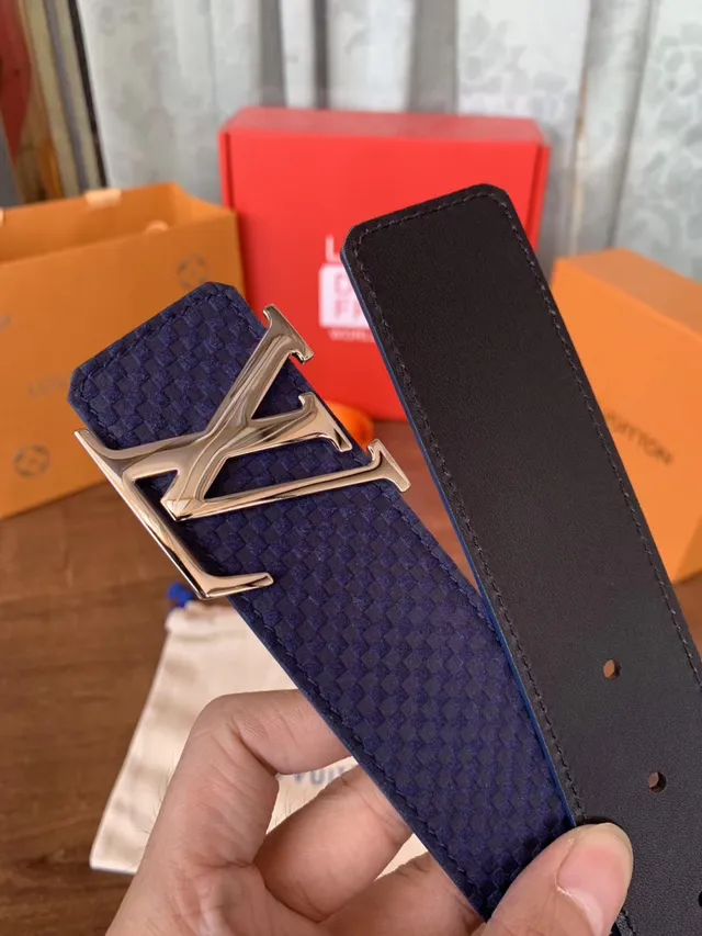 Louis Vuitton LV Initiales काली बुनी हुई चमड़े की पट्टा 20