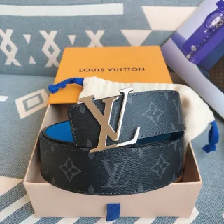Louis Vuitton LV Initiales Monogram चमड़े की बेल्ट