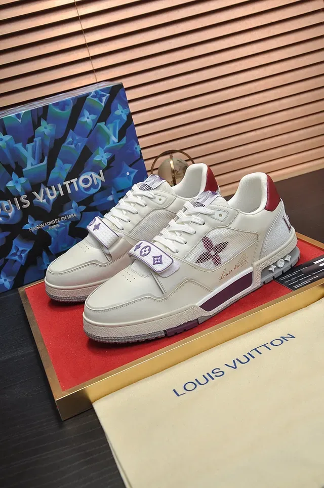 Louis Vuitton LV Trainer বেজ বেপার লেয়ার্ড লেদার-মেশ আপার স্কাল্প্টেড মাল্টি-টোন মিডসোল লাইফস্টাইল স্নিকার 7