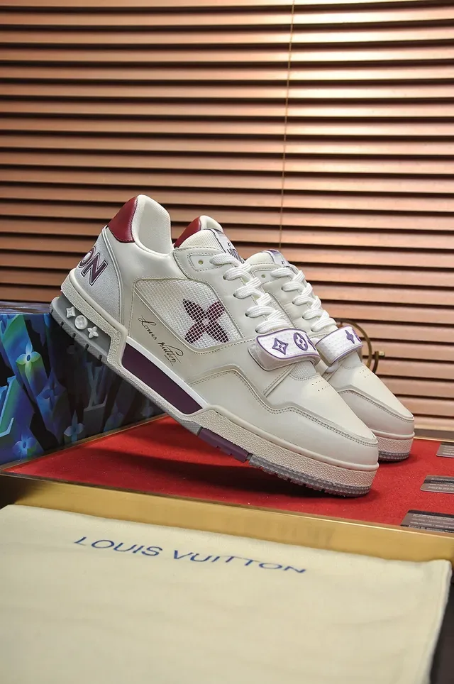 Louis Vuitton LV Trainer বেজ বেপার লেয়ার্ড লেদার-মেশ আপার স্কাল্প্টেড মাল্টি-টোন মিডসোল লাইফস্টাইল স্নিকার 8