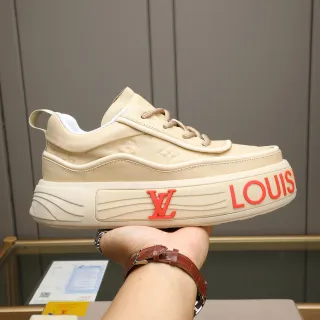 Louis Vuitton LV Trainer Zapatillas Beige Rojo Monogram-embossed Cuero Suela plataforma chunky Lifestyle Sneakers
