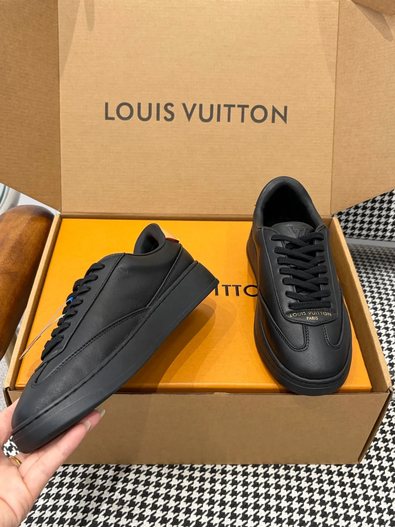 路易威登 LV Trainer 黑米色 皮革鞋面 平台鞋底 生活方式运动鞋 6