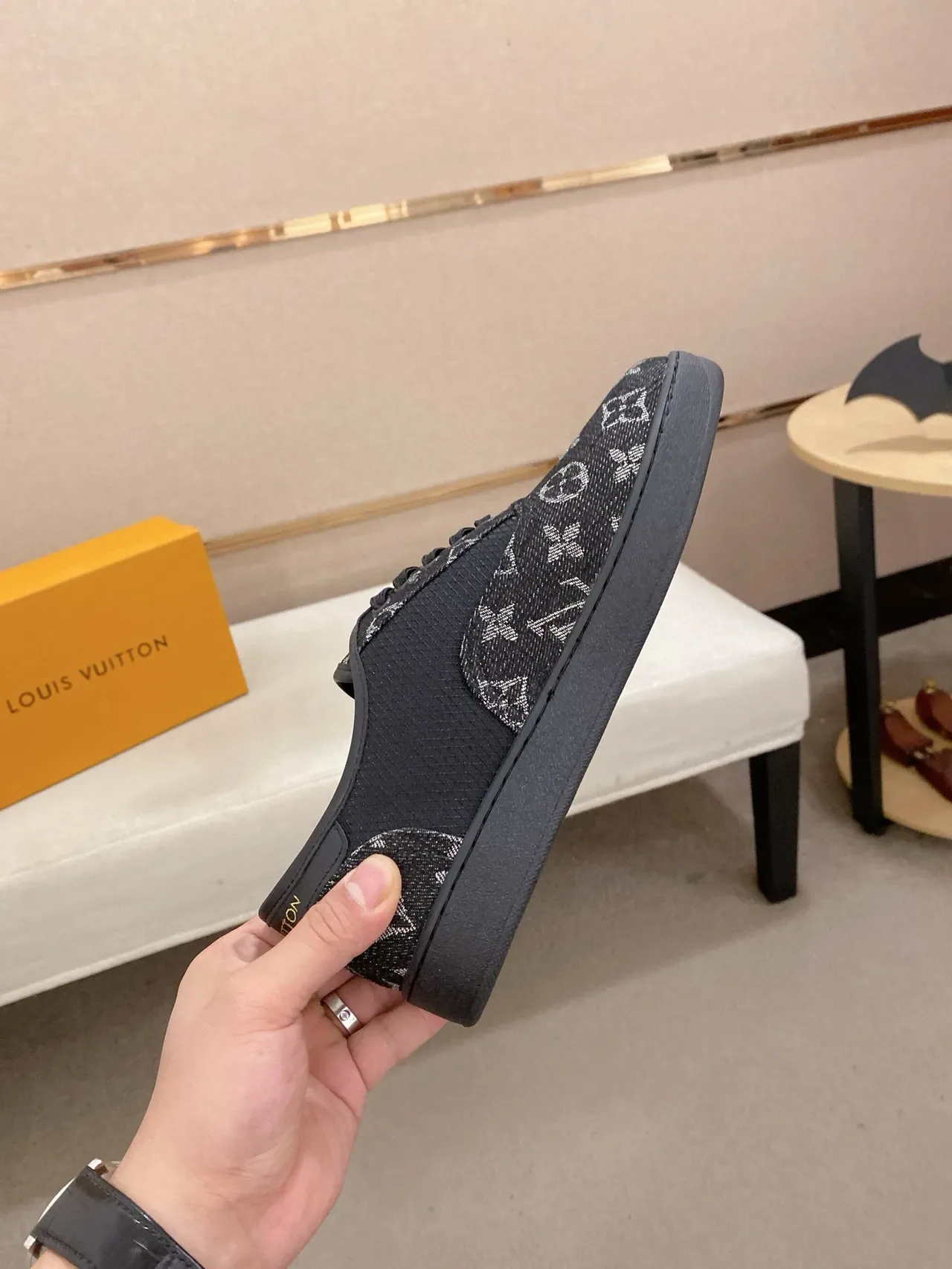 Louis Vuitton LV Trainer Baskets Lifestyle Noir Blanc Monogramme Jacquard Panneau Textil Supérieur 5