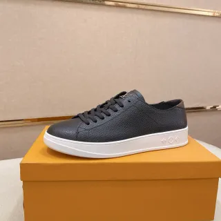 Louis Vuitton LV Trainer Negro Blanco Cuero Texturizado Parte Superior Suela Plataforma Gruesa Sneakers Lifestyle