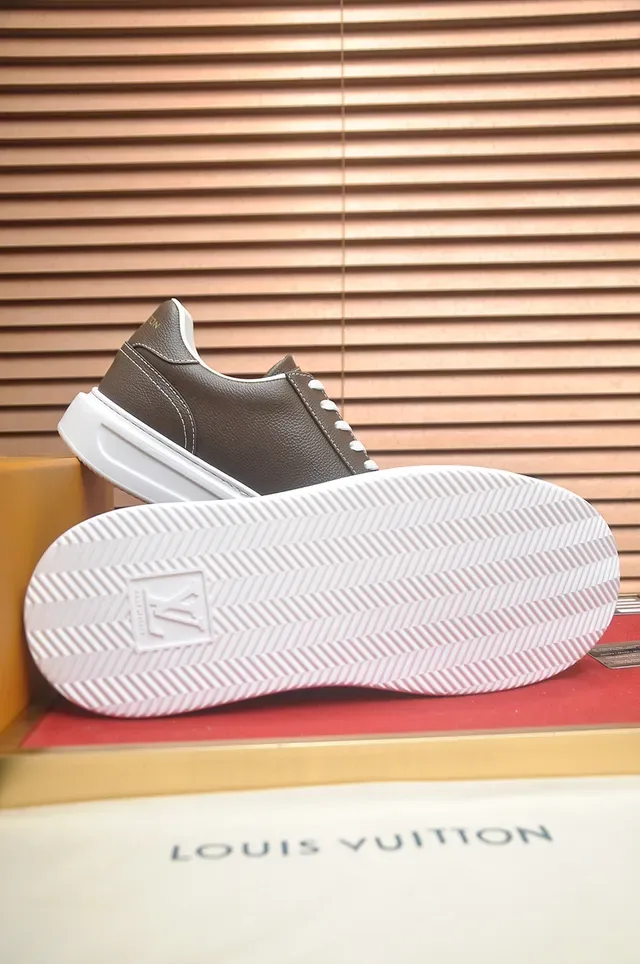 Louis Vuitton LV Trainer Brown White Leather Upper Platform Sole Lifestyle Sneakers 3