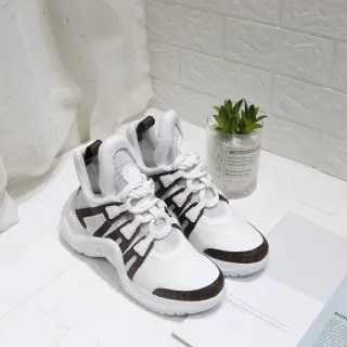 Louis Vuitton LV Trainer সাদা এবং বাদামী Monogram চাঙ্কি স্নিকার