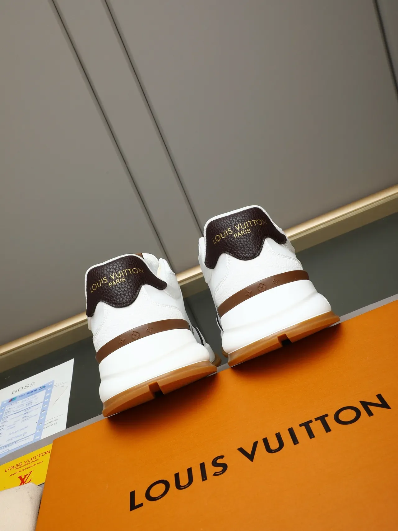 Louis Vuitton LV Trainer White Brown Monogrammed Side Panel Wavy Collar Trim Lifestyle Sneakers 4