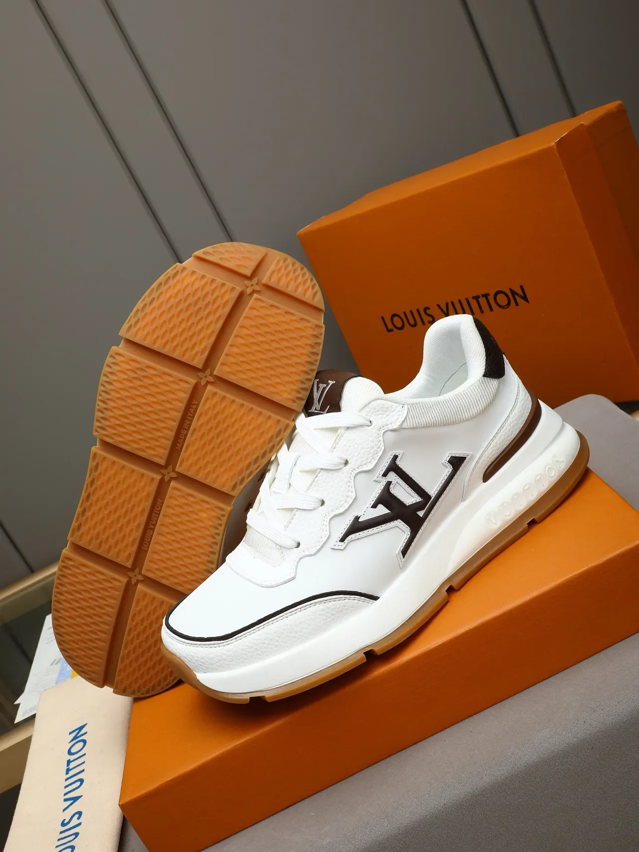 Louis Vuitton LV Trainer White Brown Monogrammed Side Panel Wavy Collar Trim Lifestyle Sneakers 5